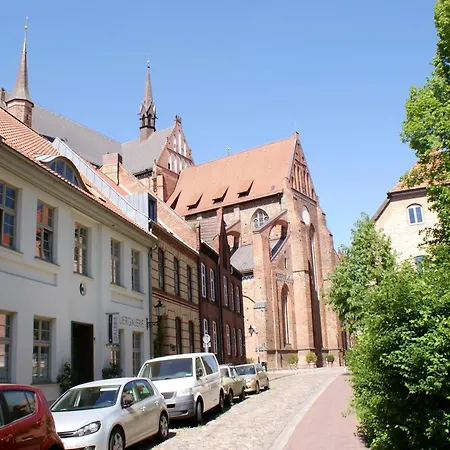 Hafen Im Gaestehaus Alter Holzhafen - Abc5 * Wißmar